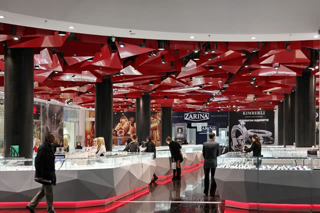 Натяжные потолки DEMI-LUNE в ТРЦ Ocean Plaza